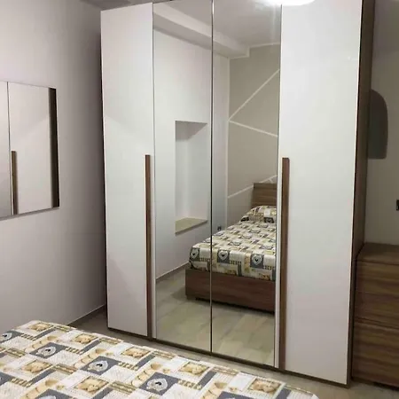 Feriehus La Casetta Sul Corso *